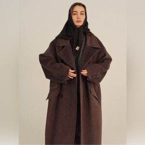 Elegant Brown Women's Coat